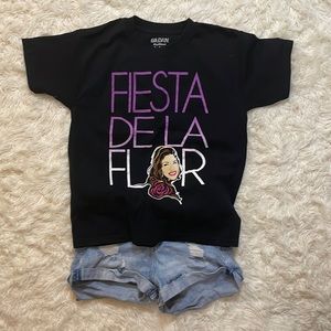 🌸🌼SELENA FIESTA DE LA FLOR TEE • KIDS MEDIUM🌸🌼